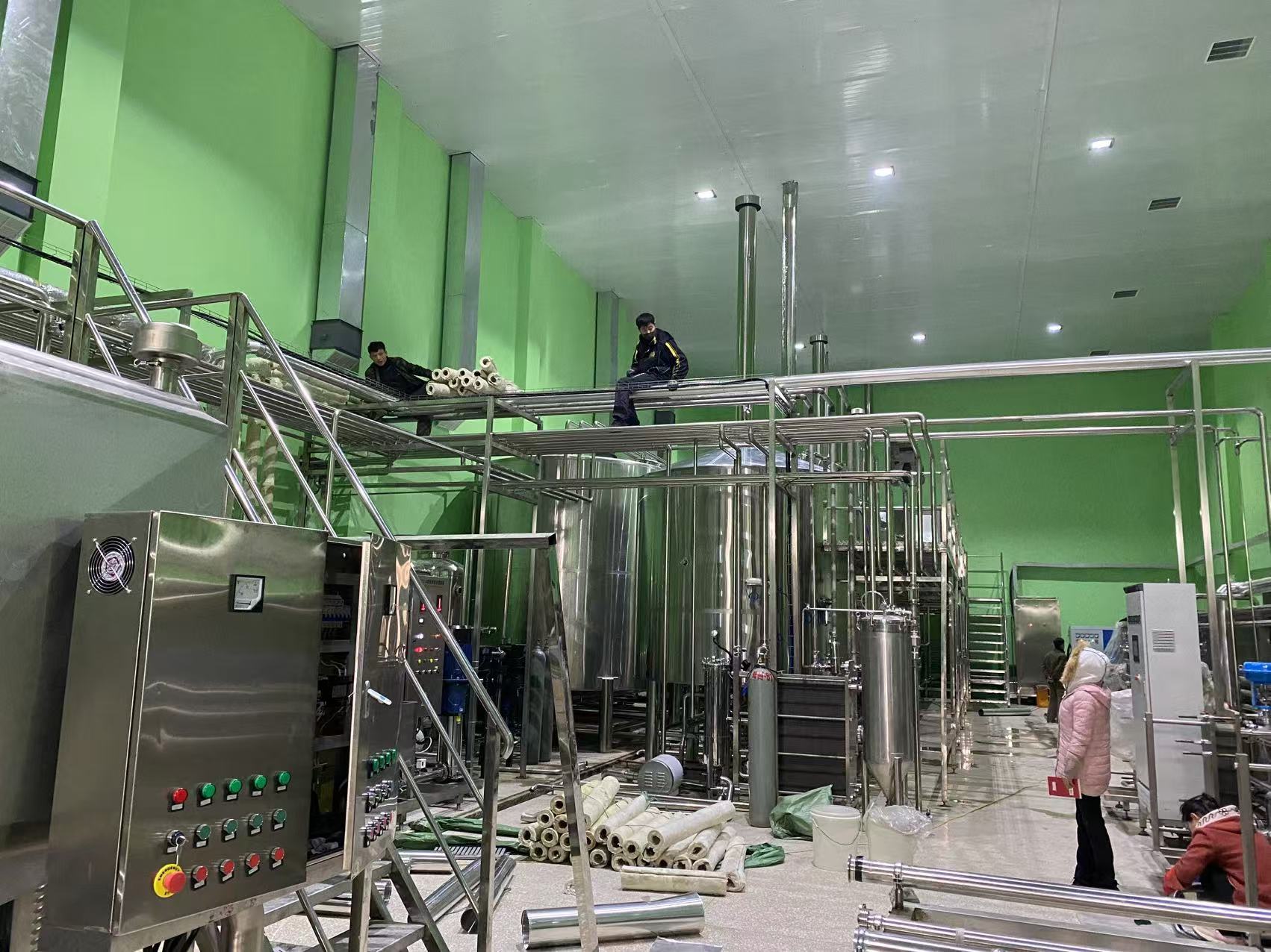 定兴精酿啤酒设备厂—精酿啤酒设备制造：传承工艺与创新科技的交融